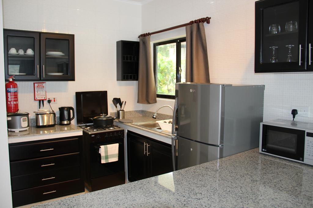 Surfers Cove Apartments Μπελ Όμπρε Εξωτερικό φωτογραφία